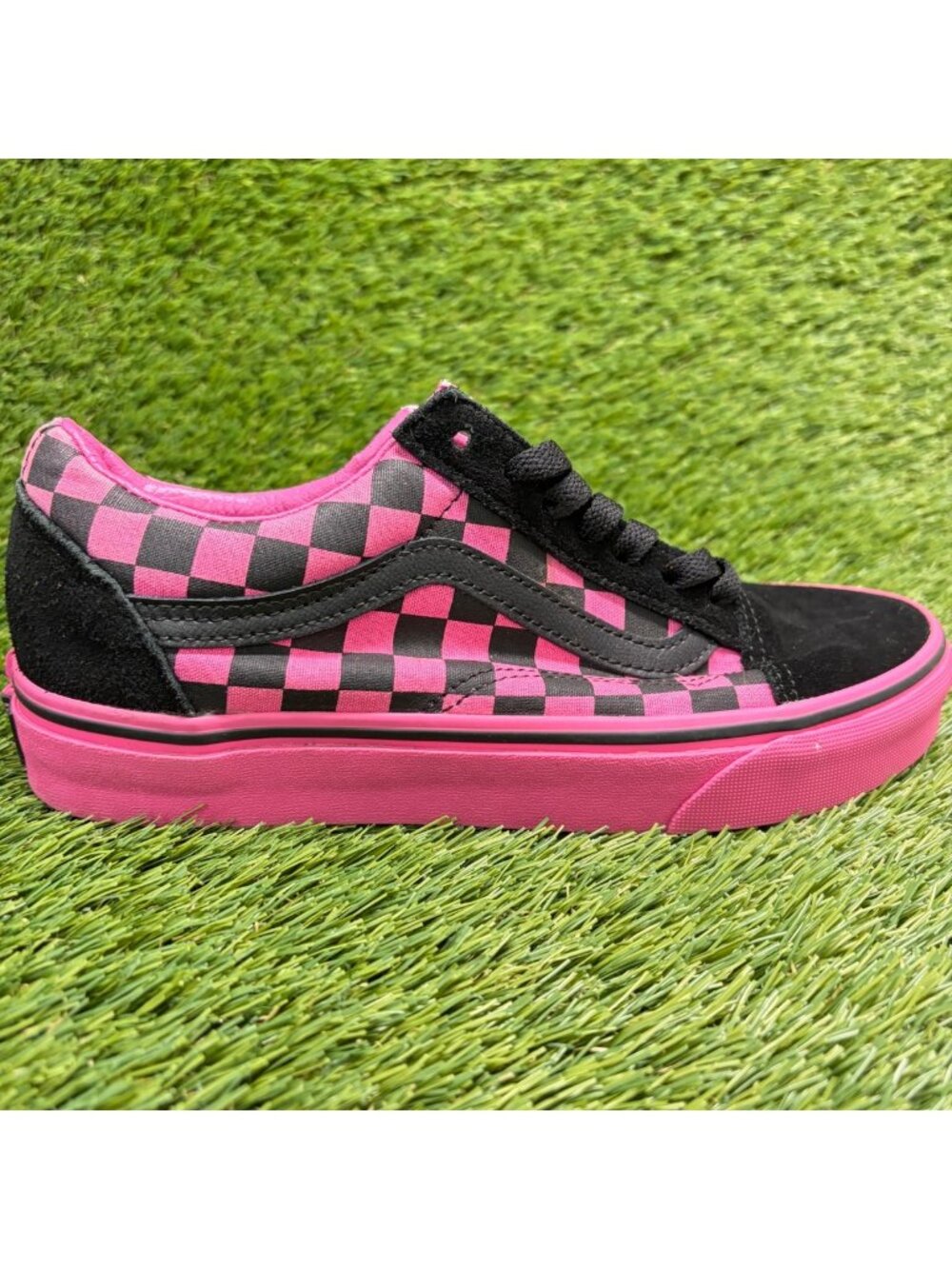 Vans Old Skool Checkerboard Womens Size 7 Pink Black Athletic Shoes Sneakers